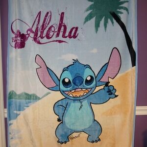 Stitch Aloha Blanket